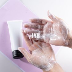 Veganist die de Droge Huid ISO22716 hydrateren van Rose Foaming Facial Cleanser For