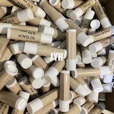 Shea Butter To Moisturize Dry-Lippenspf 15 past de Kalmerende Lippenpommade Embleem aan