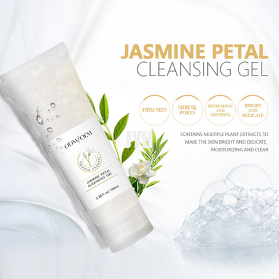 ODM Jasmine Face Wash Foaming Facial de Opheldering van de Reinigingsmiddelensmet