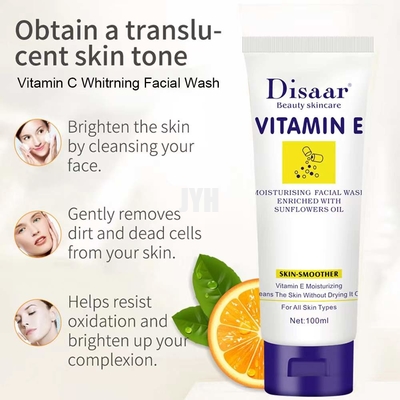 OEM die Gezichtsreinigingsmiddelen Natuurlijke Vitamine E schuimen die Gezichtsreinigingsmiddel witten