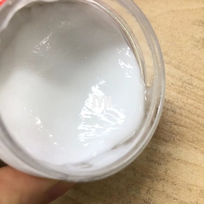 De organische Vochtinbrengende crème met Hyaluronic Zuur die Mollige Huid hydrateren heldert op en verjongt